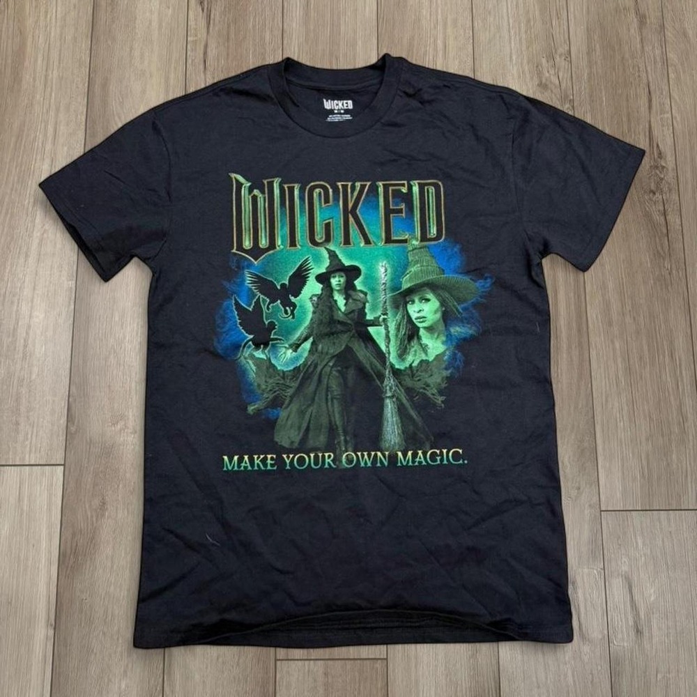 Wicked Make your own magic black musical graphic tee Size Medium